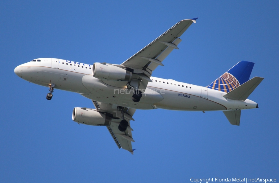 United Airlines Airbus A319-132 (N896UA) | Photo 319691