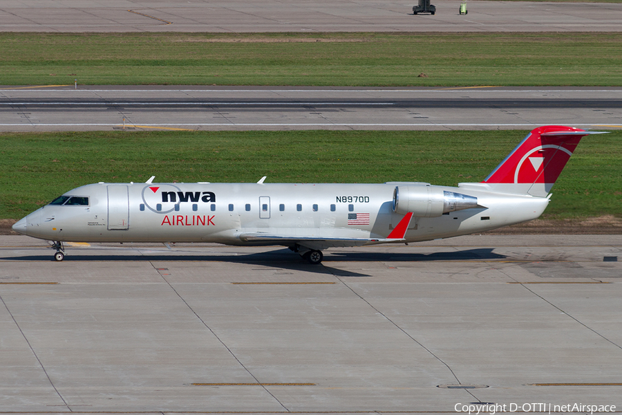Northwest Airlink (Pinnacle Airlines) Bombardier CRJ-200LR (N8970D) | Photo 191210