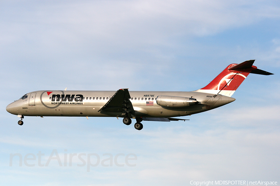 Northwest Airlines McDonnell Douglas DC-9-31 (N8978E) | Photo 66697