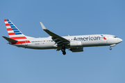American Airlines Boeing 737-823 (N899NN) at  New York - John F. Kennedy International, United States
