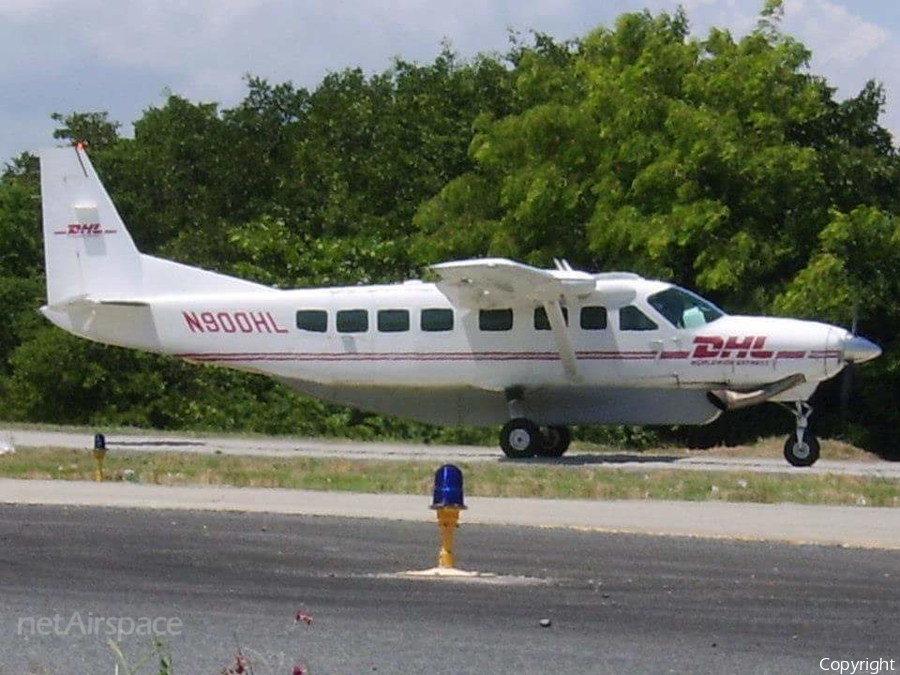 DHL (Air St. Kitts & Nevis) Cessna 208B Super Cargomaster (N900HL) | Photo 244982