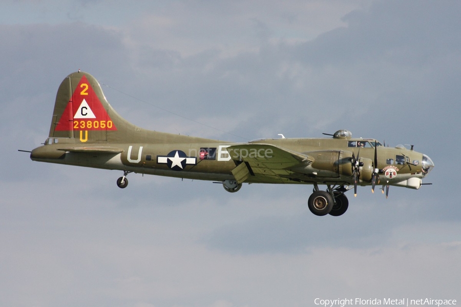 (Private) Boeing B-17G Flying Fortress (N900RW) | Photo 302443