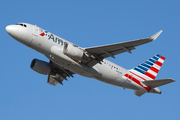 American Airlines Airbus A319-112 (N9018E) at  Los Angeles - International, United States