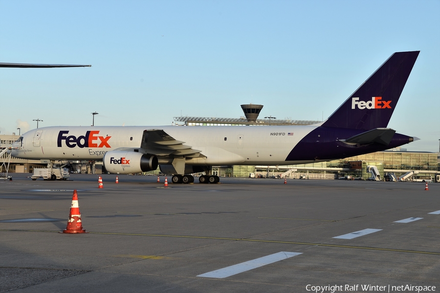FedEx Boeing 757-2B7(SF) (N901FD) | Photo 313972