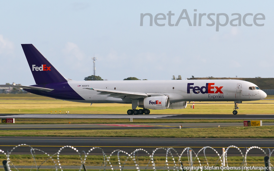 FedEx Boeing 757-2B7(SF) (N901FD) | Photo 12936