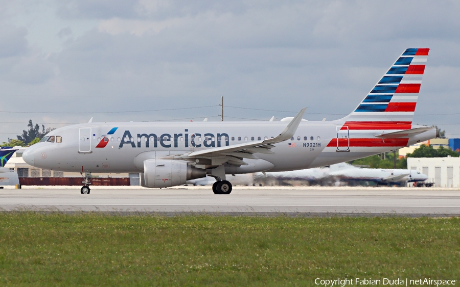 American Airlines Airbus A319-112 (N9021H) | Photo 330783