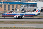 American Airlines Boeing 737-823 (N902AN) at  New York - John F. Kennedy International, United States
