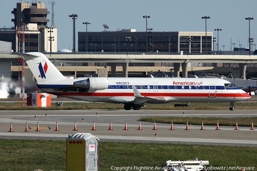 American Eagle (ExpressJet Airlines) Bombardier CRJ-200ER (N902EV) | Photo 150390