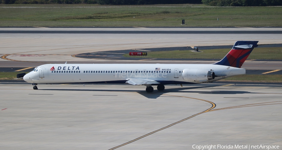Delta Air Lines McDonnell Douglas MD-90-30 (N903DA) | Photo 319926
