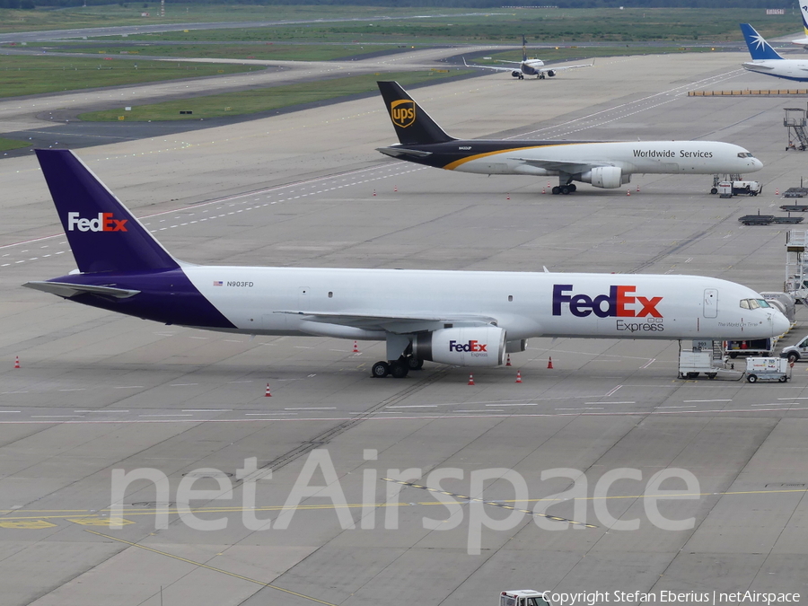 FedEx Boeing 757-2B7(SF) (N903FD) | Photo 400315