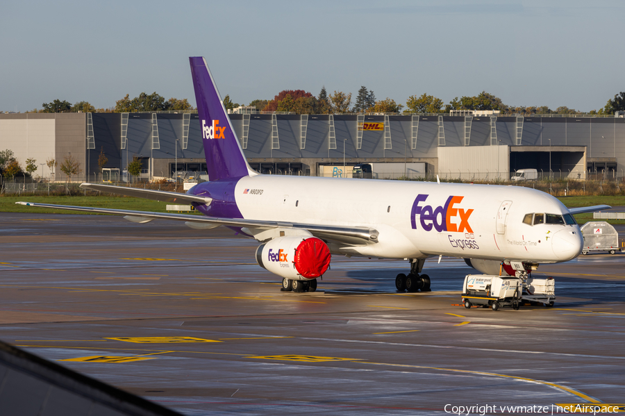 FedEx Boeing 757-2B7(SF) (N903FD) | Photo 533089