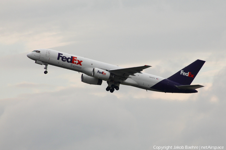 FedEx Boeing 757-2B7(SF) (N903FD) | Photo 138163