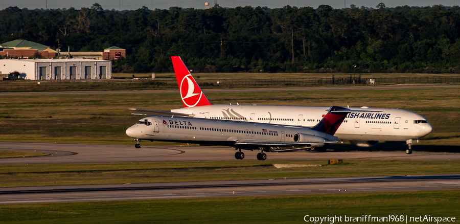 Delta Air Lines McDonnell Douglas MD-88 (N904DE) | Photo 59659