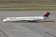 Delta Air Lines McDonnell Douglas MD-88 (N904DL) at  Houston - George Bush Intercontinental, United States