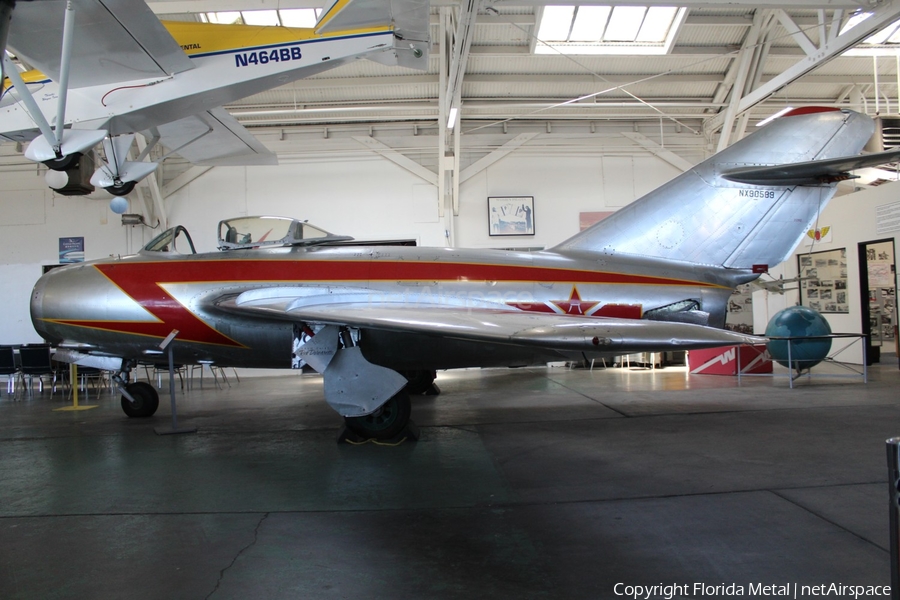 Western Aviation Museum Mikoyan-Gurevich MiG-15bis Fagot-B (N90589) | Photo 311477