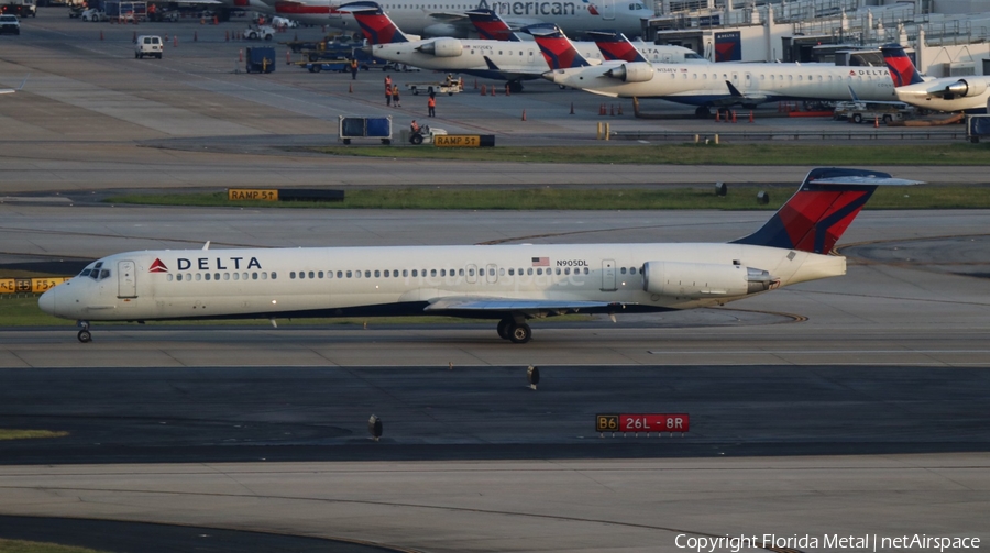 Delta Air Lines McDonnell Douglas MD-88 (N905DE) | Photo 320202
