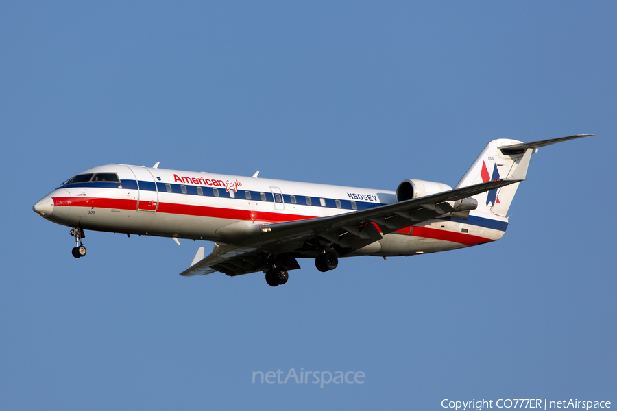American Eagle (ExpressJet Airlines) Bombardier CRJ-200ER (N905EV) | Photo 117912