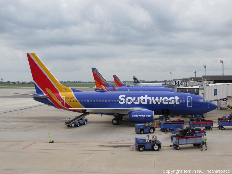 Southwest Airlines Boeing 737-7H4 (N905WN) | Photo 56383