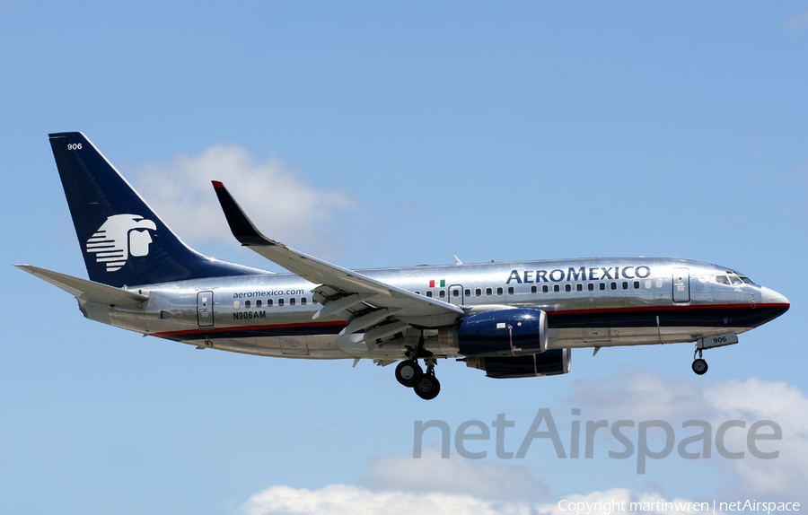 AeroMexico Boeing 737-752 (N906AM) | Photo 236500