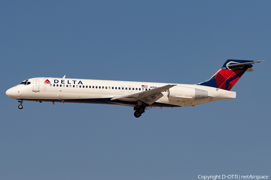 Delta Air Lines Boeing 717-231 (N906AT) | Photo 198048