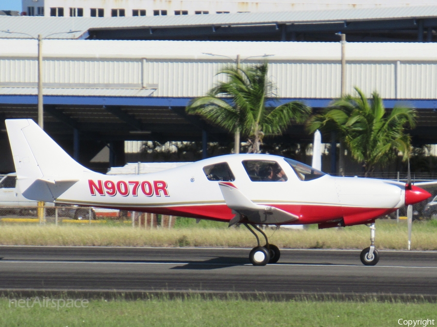 (Private) Lancair IV-P (N9070R) | Photo 184254
