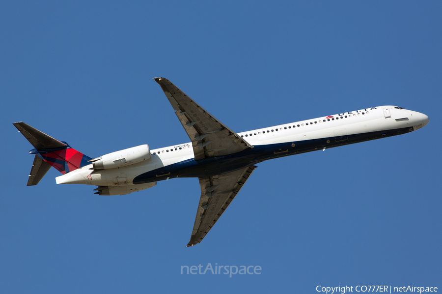 Delta Air Lines McDonnell Douglas MD-88 (N907DE) | Photo 47257