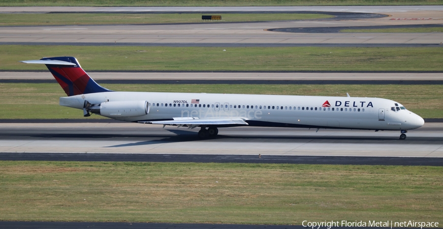Delta Air Lines McDonnell Douglas MD-88 (N907DL) | Photo 320249