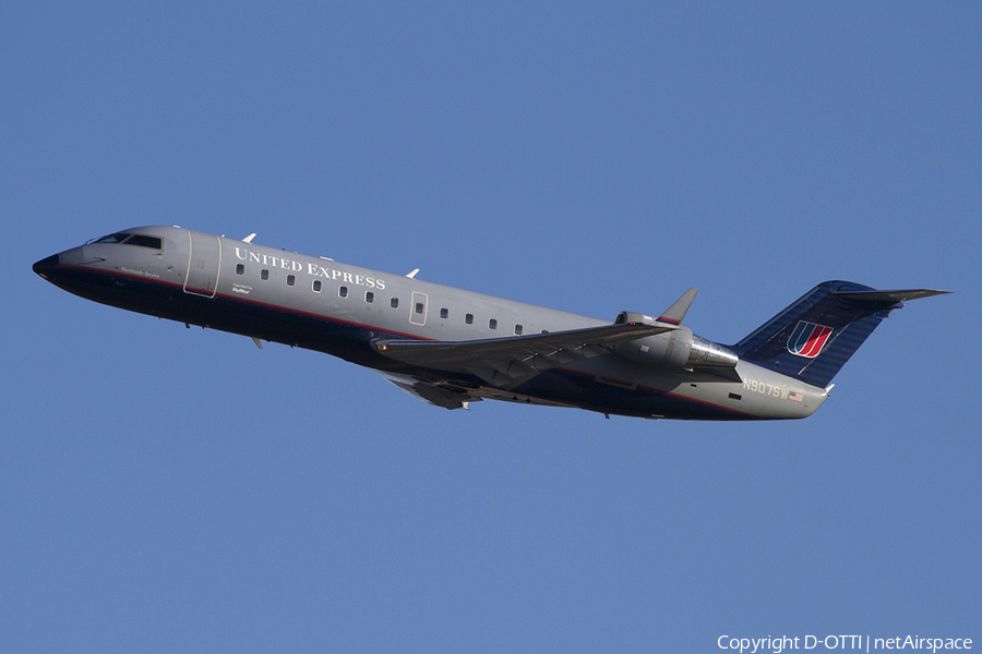 US Airways Express (SkyWest Airlines) Bombardier CRJ-200LR (N907SW) | Photo 334141