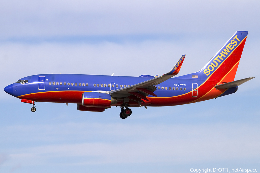 Southwest Airlines Boeing 737-7H4 (N907WN) | Photo 465355