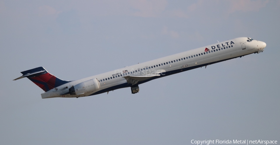 Delta Air Lines McDonnell Douglas MD-90-30 (N908DA) | Photo 320289