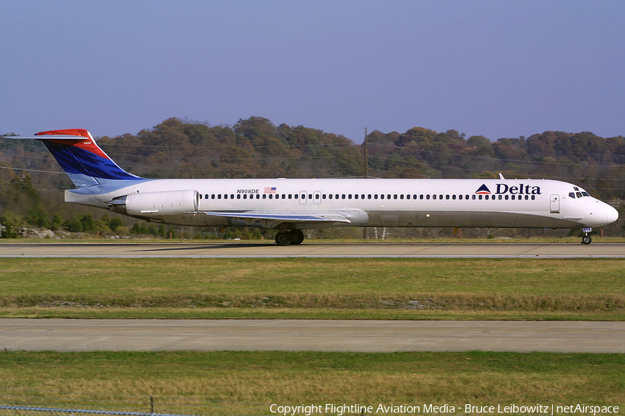 Delta Air Lines McDonnell Douglas MD-88 (N908DE) | Photo 128141