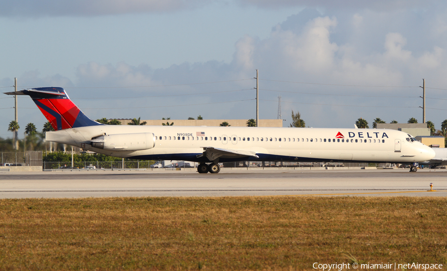 Delta Air Lines McDonnell Douglas MD-88 (N908DE) | Photo 2281