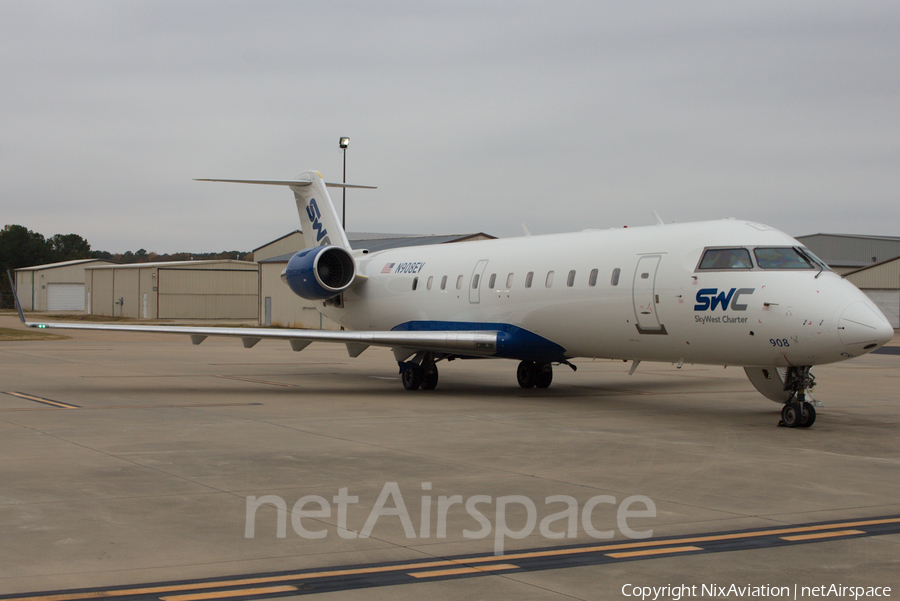 SkyWest Charter Bombardier CRJ-200LR (N908EV) | Photo 603587