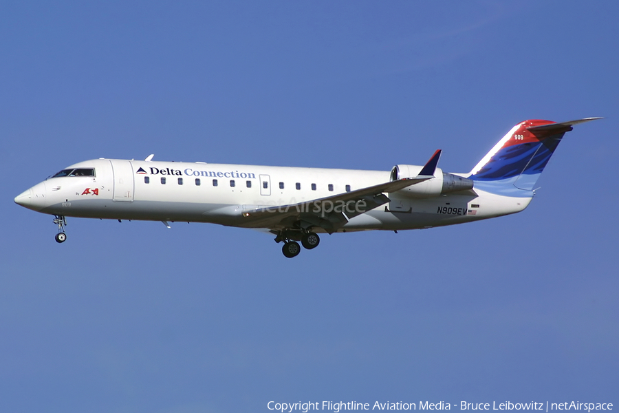 Delta Connection (Atlantic Southeast Airlines) Bombardier CRJ-200ER (N909EV) | Photo 182819
