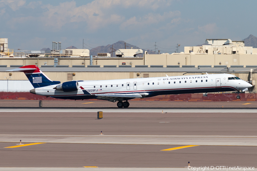 US Airways Express (Mesa Airlines) Bombardier CRJ-900ER (N909FJ) | Photo 189155