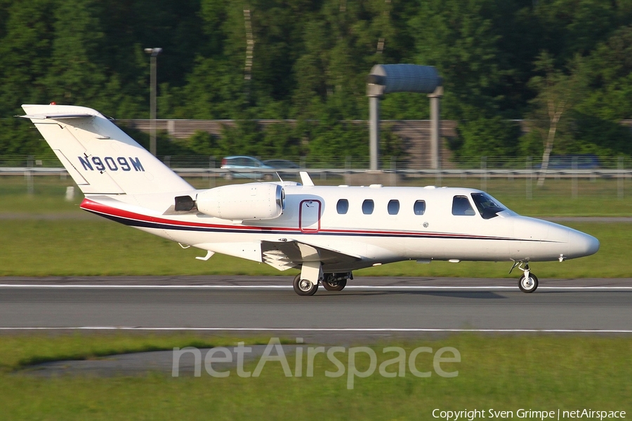 (Private) Cessna 525 CitationJet (N909M) | Photo 65876