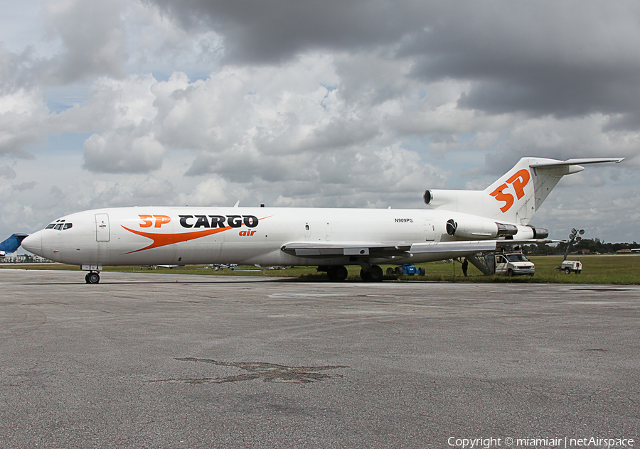 SP Cargo Air Boeing 727-2K5F(Adv) (N909PG) | Photo 8742