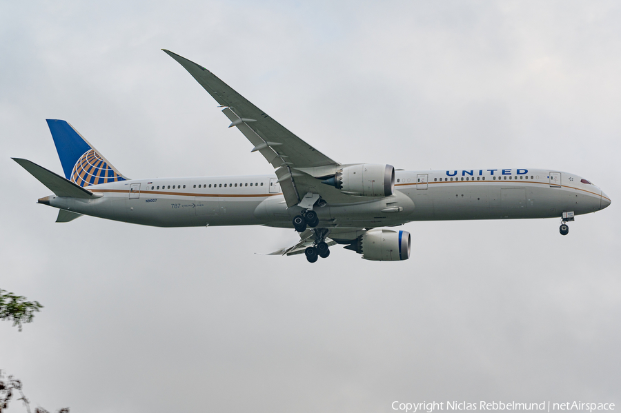 United Airlines Boeing 787-10 Dreamliner (N91007) | Photo 528427
