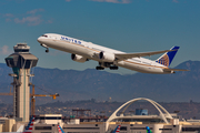 United Airlines Boeing 787-10 Dreamliner (N91007) at  Los Angeles - International, United States