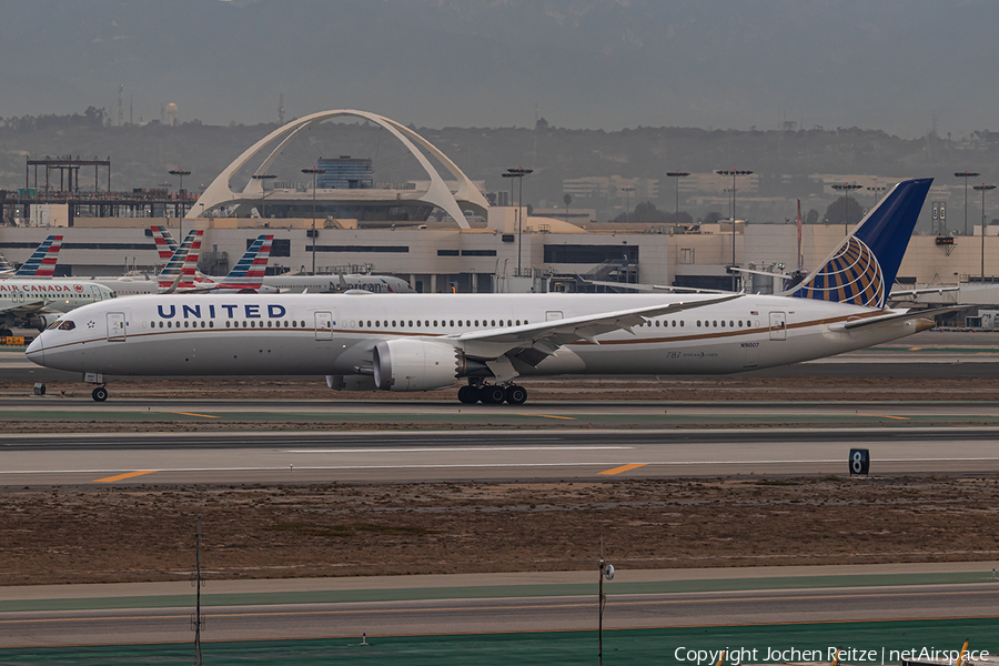United Airlines Boeing 787-10 Dreamliner (N91007) | Photo 358791