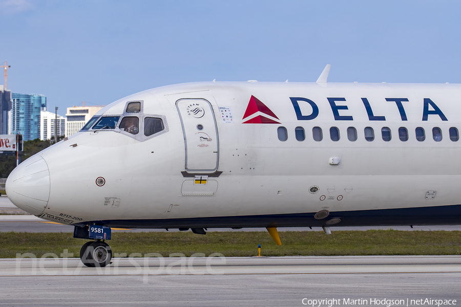 Delta Air Lines Boeing 717-231 (N910AT) | Photo 430981