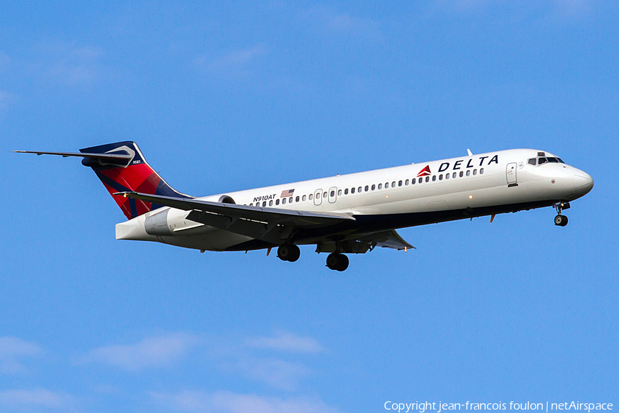 Delta Air Lines Boeing 717-231 (N910AT) | Photo 141474
