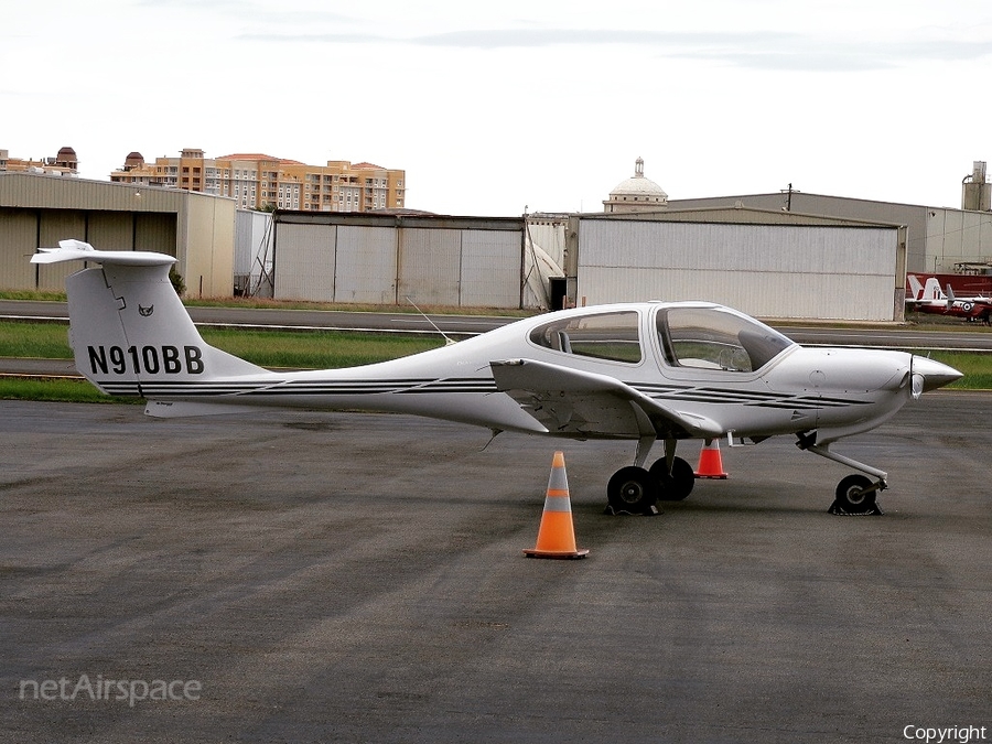 (Private) Diamond DA40 Diamond Star (N910BB) | Photo 156438