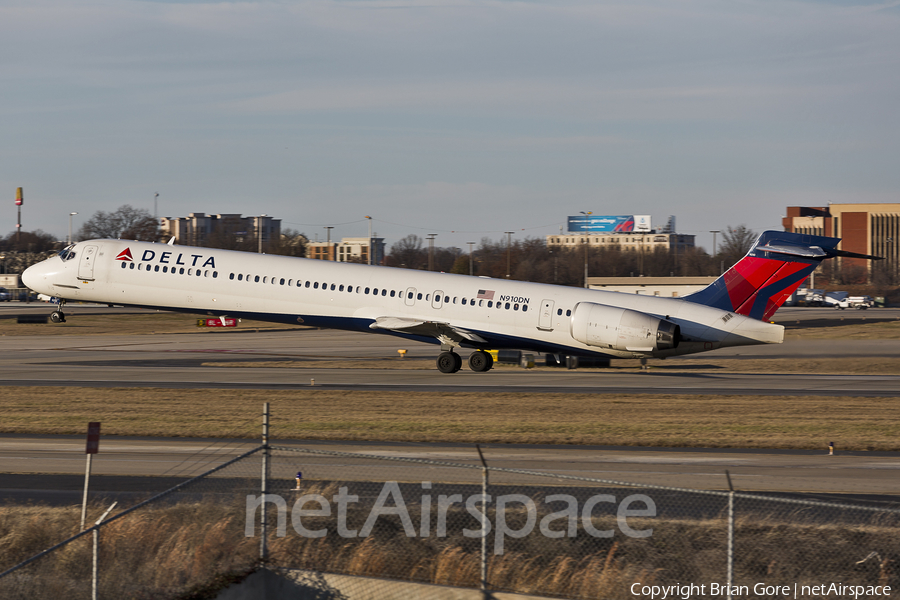 Delta Air Lines McDonnell Douglas MD-90-30 (N910DN) | Photo 39958