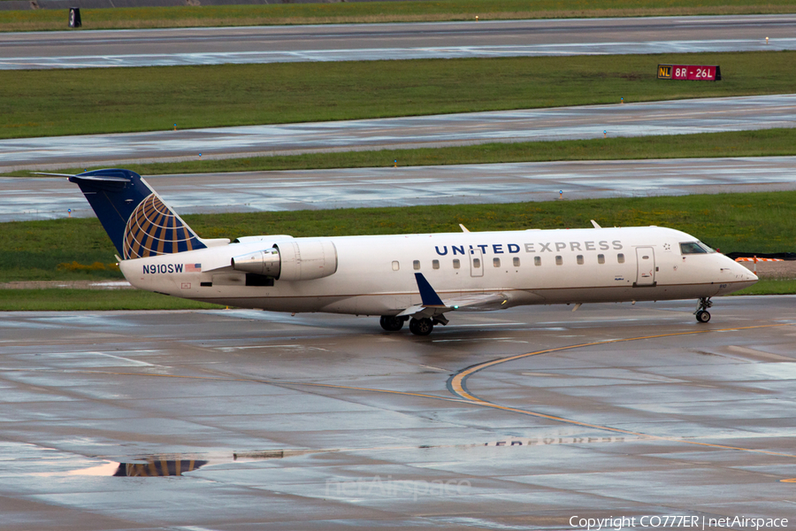 United Express (SkyWest Airlines) Bombardier CRJ-200LR (N910SW) | Photo 79624