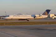 United Express (SkyWest Airlines) Bombardier CRJ-200LR (N910SW) at  Madison - Dane County Regional, United States