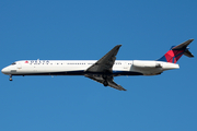 Delta Air Lines McDonnell Douglas MD-88 (N912DL) at  New York - John F. Kennedy International, United States