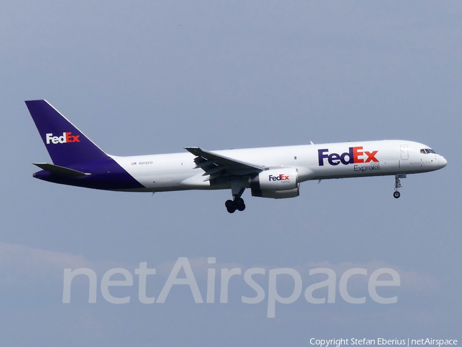 FedEx Boeing 757-28A(SF) (N912FD) | Photo 384639