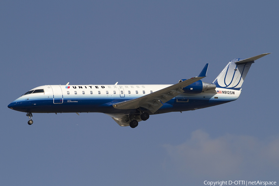 United Express (SkyWest Airlines) Bombardier CRJ-200LR (N912SW) | Photo 336550