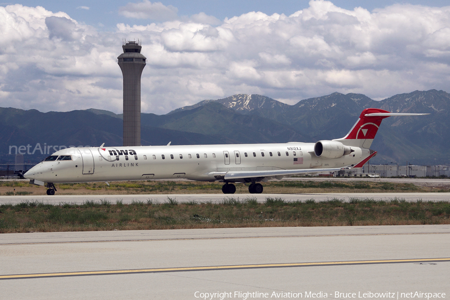 Northwest Airlink (Mesaba Airlines) Bombardier CRJ-900LR (N912XJ) | Photo 150682